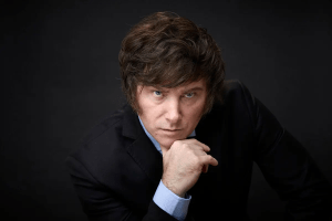 Milei despide a cónsul argentino